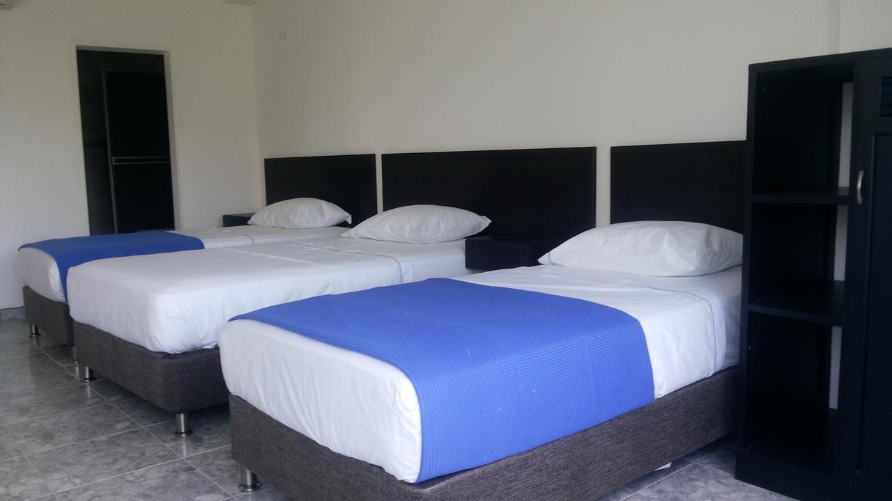 Hotel Bucare 요팔 외부 사진