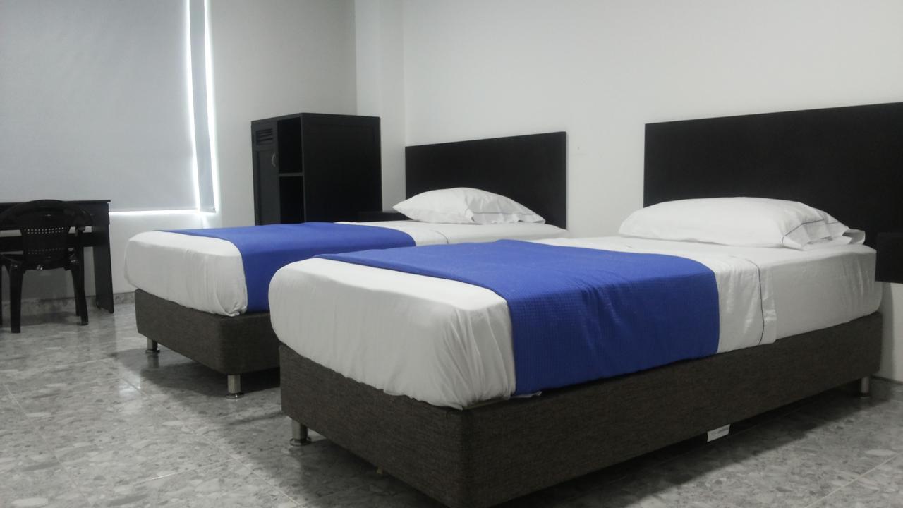 Hotel Bucare 요팔 외부 사진